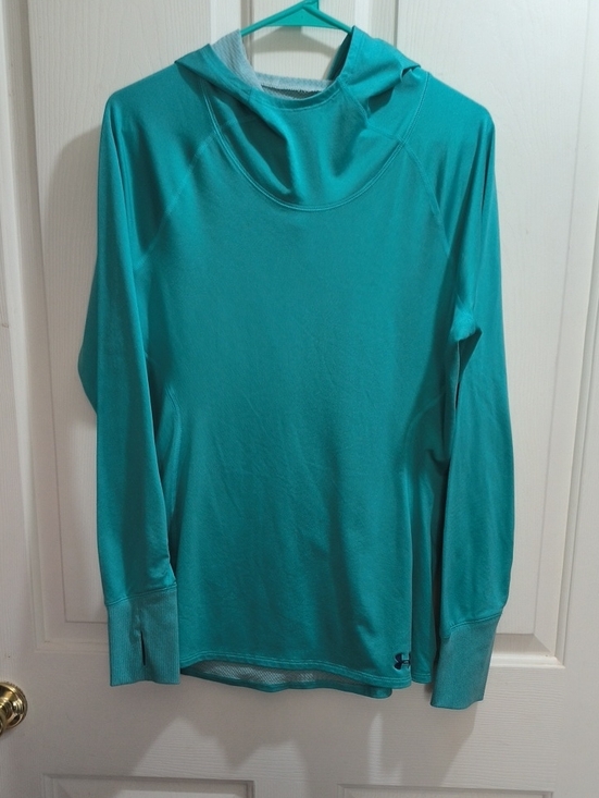 Under Armour Tops - Under Armour Women’s Teal Lightweight Hooded Long-Sleeve Top